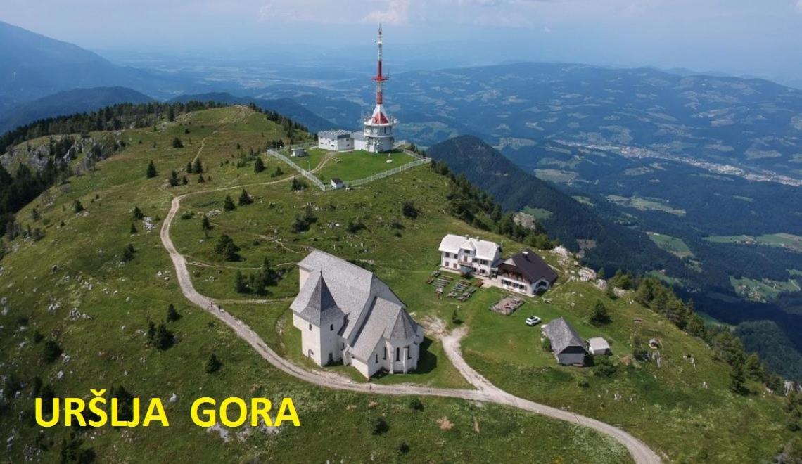 Bed and Breakfast Gostilna Pik Prevalje Esterno foto